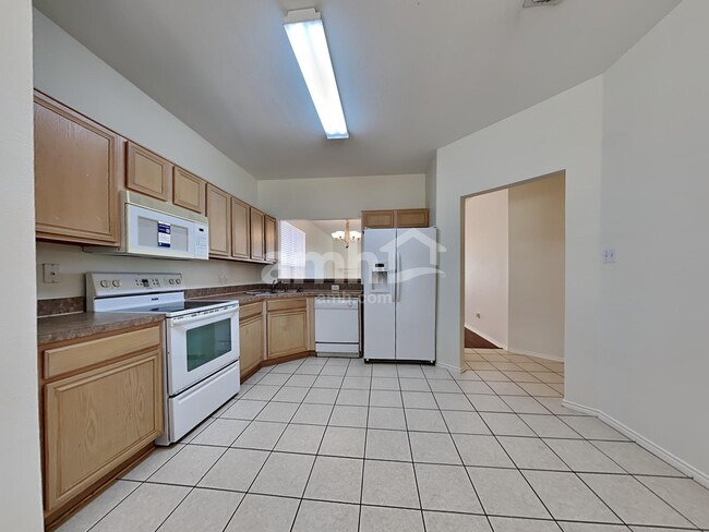 Foto del edificio - 13344 Dove Ranch Rd