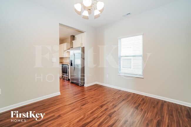 Foto del edificio - 5602 Tarboro Pl