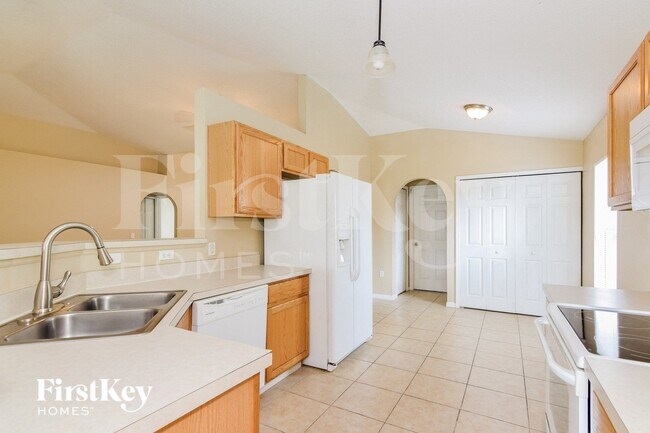 Foto del edificio - 3634 Queens Cove Blvd