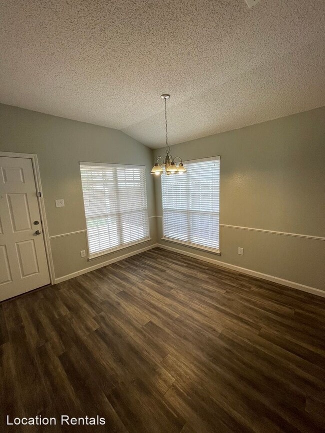 Building Photo - 3 br, 2 bath House - 6526 87th Street
