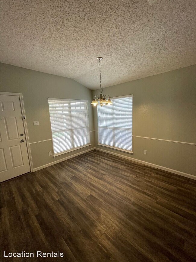 Foto del edificio - 3 br, 2 bath House - 6526 87th Street