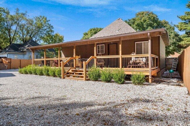 Foto del edificio - 2020 N Howard Ave