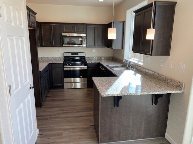 Kitchen - 3607 Ruidoso St