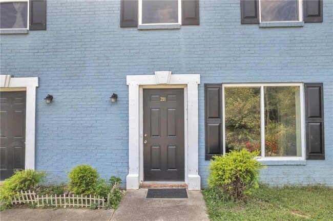 Foto del edificio - 391 Charter Ct