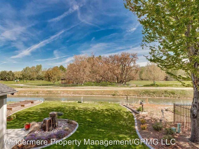 Building Photo - 4 br, 3.5 bath House - 3898 S. Suntree