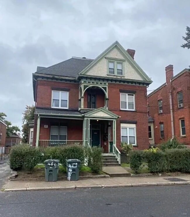 Building Photo - 459 Noble Ave