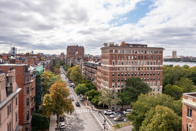 Foto del edificio - 100 Beacon St