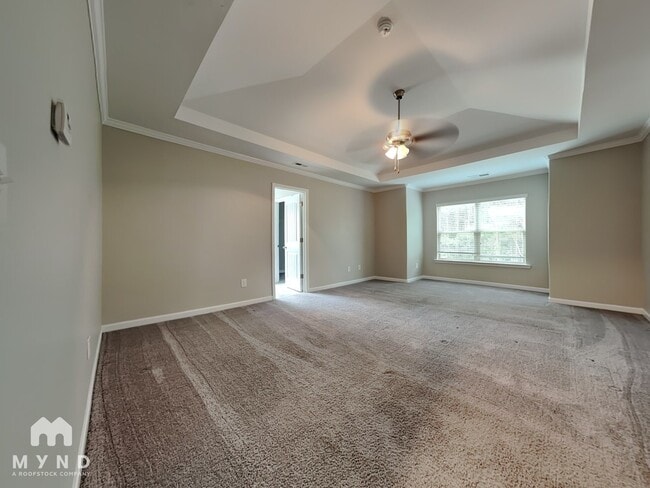 Building Photo - 2455 Quincy Loop