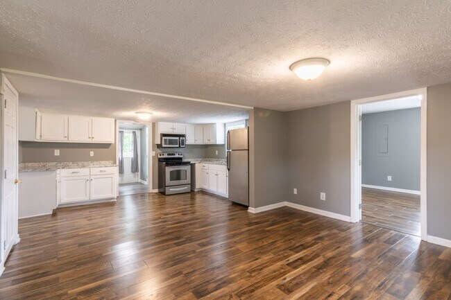 Foto del edificio - Charming home in the center of Lafayette!