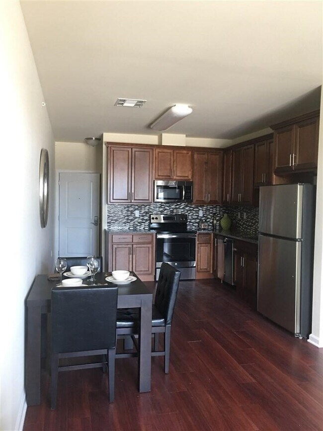 Foto del edificio - 5817 Jefferson St