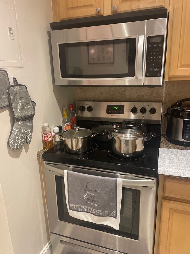 Photo - 3115 Oakland Shores Dr Apartment