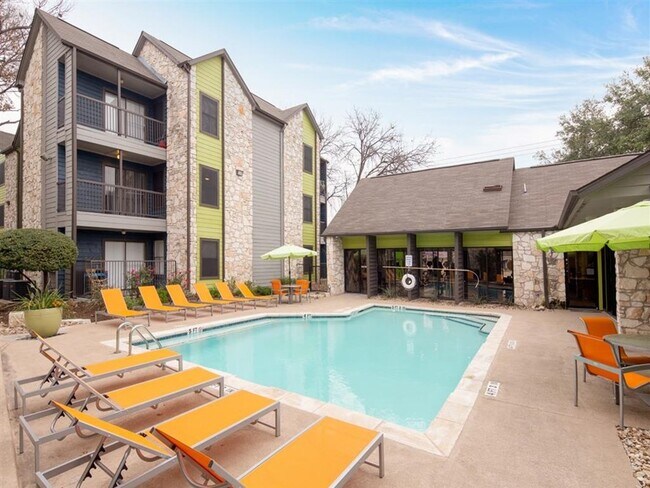 Foto del edificio - 8912 N Lamar Blvd