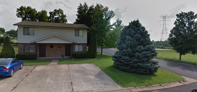 Building Photo - 101 Swan Dr