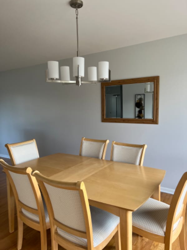 Building Photo - 510 Lasalle St