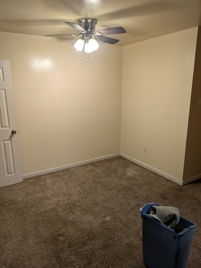 Building Photo - 3583 Primrose Rd