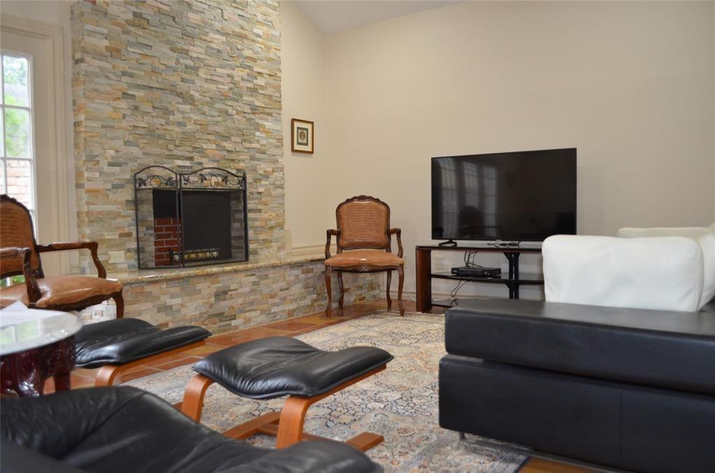 Primary Photo - 12625 Memorial Dr