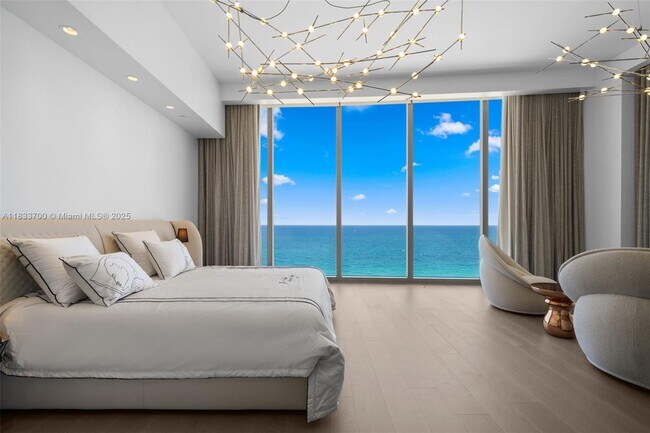 Foto del edificio - 17901 Collins Ave