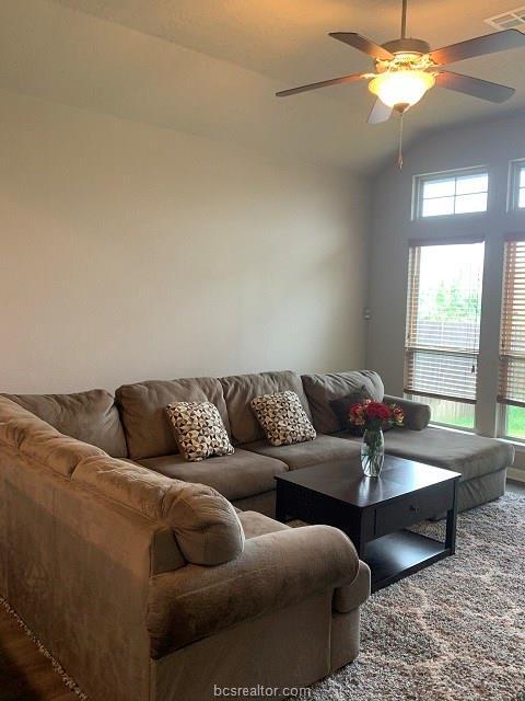 Foto del edificio - 2131 Dumfries Dr