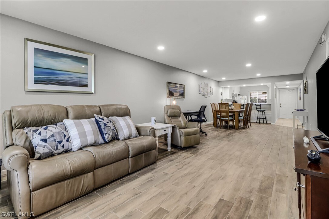 3676 Arctic Cir Unit 112, Naples, FL 34112 Condo for Rent in Naples