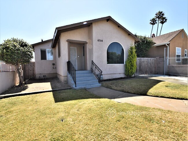 Foto del edificio - 6756 Arlington Ave