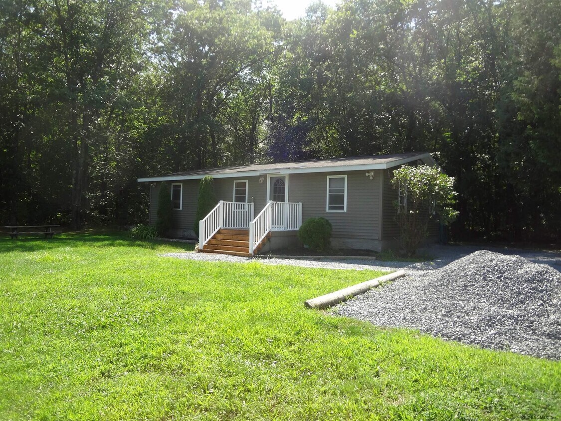 Primary Photo - 23 Collamer Rd