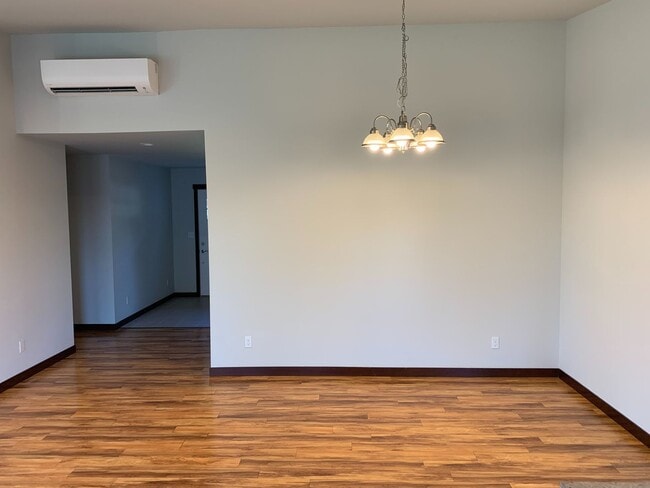 Building Photo - Lovely 3 bedroom Home in Admirals Cove Community. Rare 5 Month Lease Available!