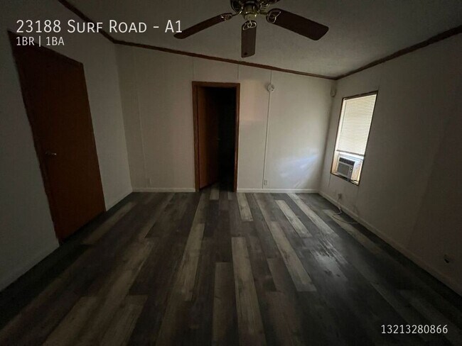 Foto del edificio - 23188 Surf Rd