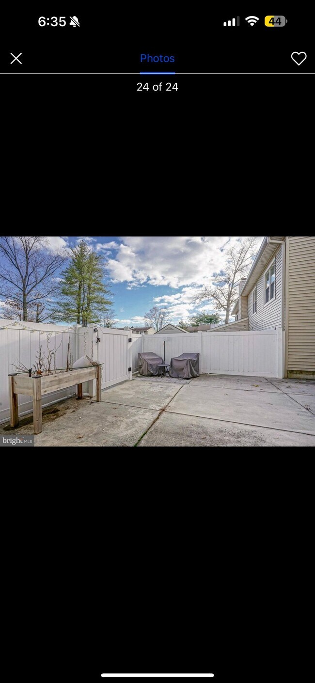 Foto del edificio - 103 Aspen Ct