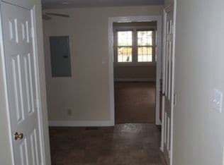 Building Photo - 4911 Chamberlayne Ave