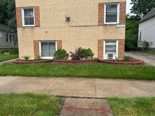 Building Photo - 13929 S Atlantic Ave