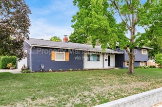 Building Photo - 3165 N Star Rd