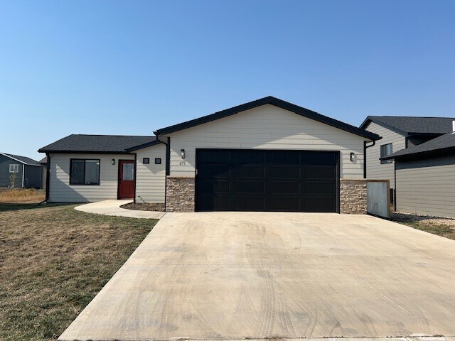 Foto principal - 671 Eagle Ct