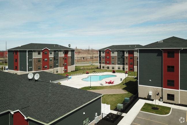 Building Photo - Monarch 716