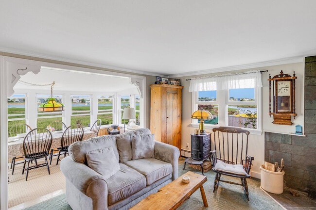 Building Photo - 7 O St