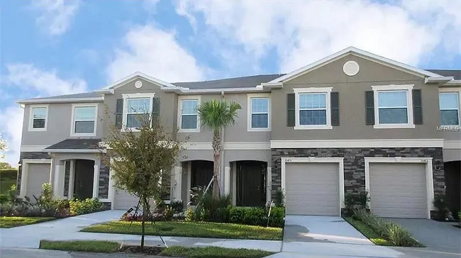 Building Photo - 10424 Red Carpet Ct