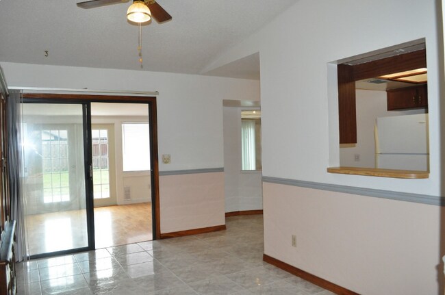 Foto del edificio - 916 Spring St NW