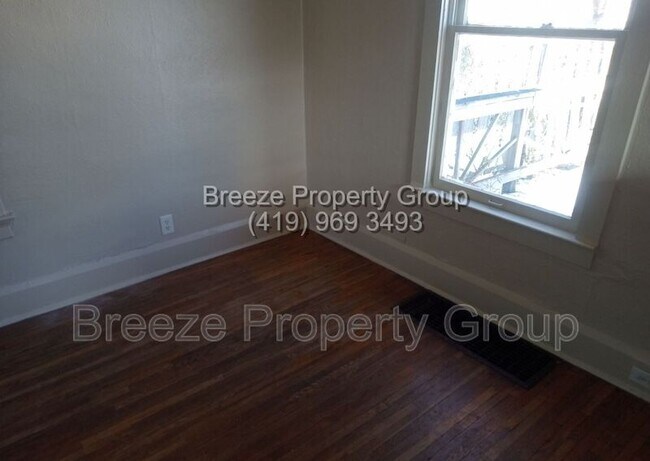 Building Photo - 1537 Remington St