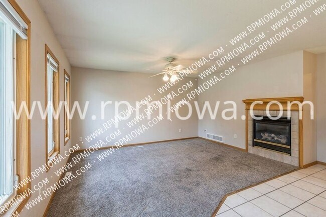 Foto del edificio - 141 Christie Ln