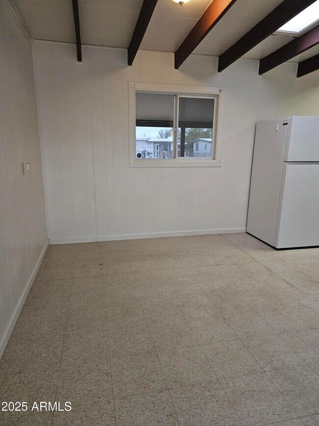 Foto del edificio - 113 E Navajo St