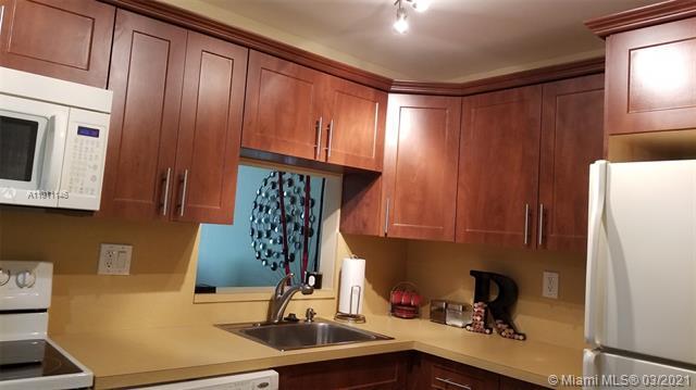 Foto del edificio - 8035 SW 107th Ave