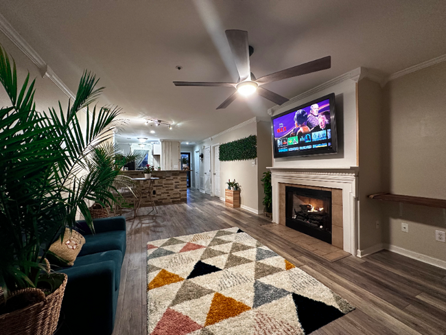 Building Photo - 17566 Tuscany Ln