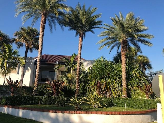 Foto del edificio - 9421 Fontainebleau Blvd