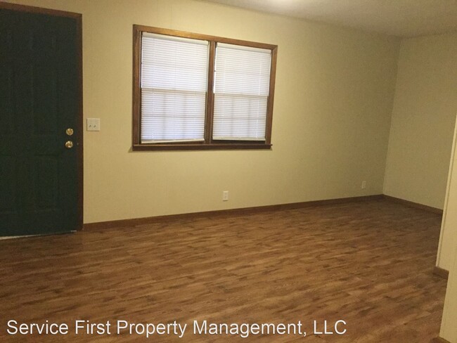 Building Photo - 316 N Wilson Ave