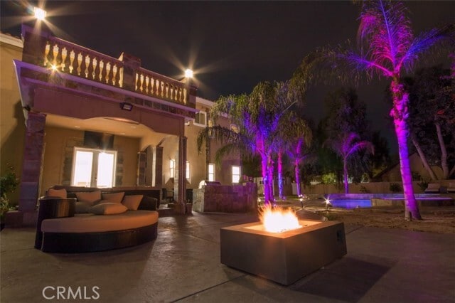 Foto del edificio - 10062 Valley Circle Blvd