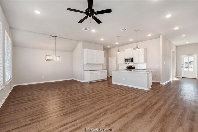 Foto del edificio - 3433 Utah Ct