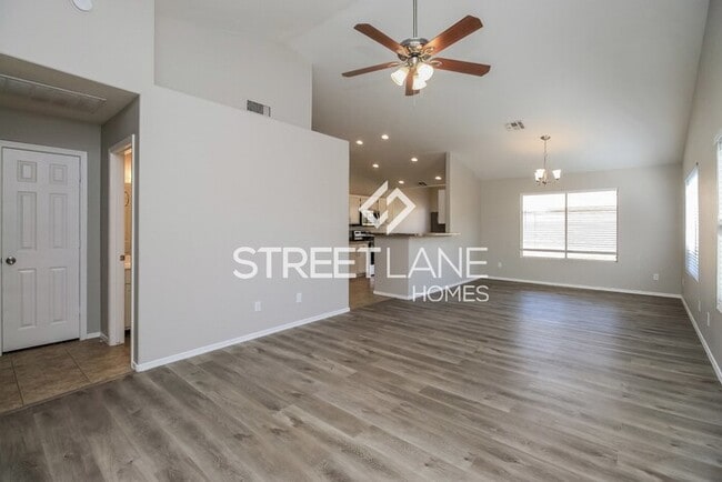 Building Photo - REDUCED- Now offering $500 off first month...