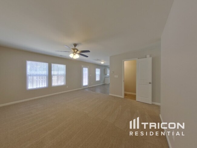 Building Photo - 621 Buckskin Rd