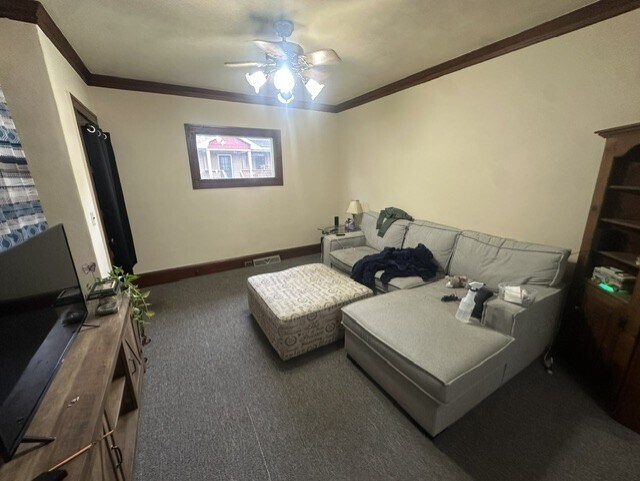 Sala de estar - 426 S Franklin St