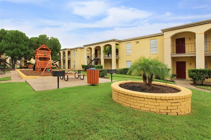 Foto principal - 4506 Sherwood Ln