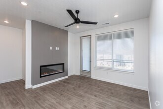 Interior Photo - Reveal Apartments & Townhomes